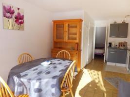 Rental Apartment Les Christophines - Cabourg, 1 Bedroom, 4 Persons Екстериор снимка